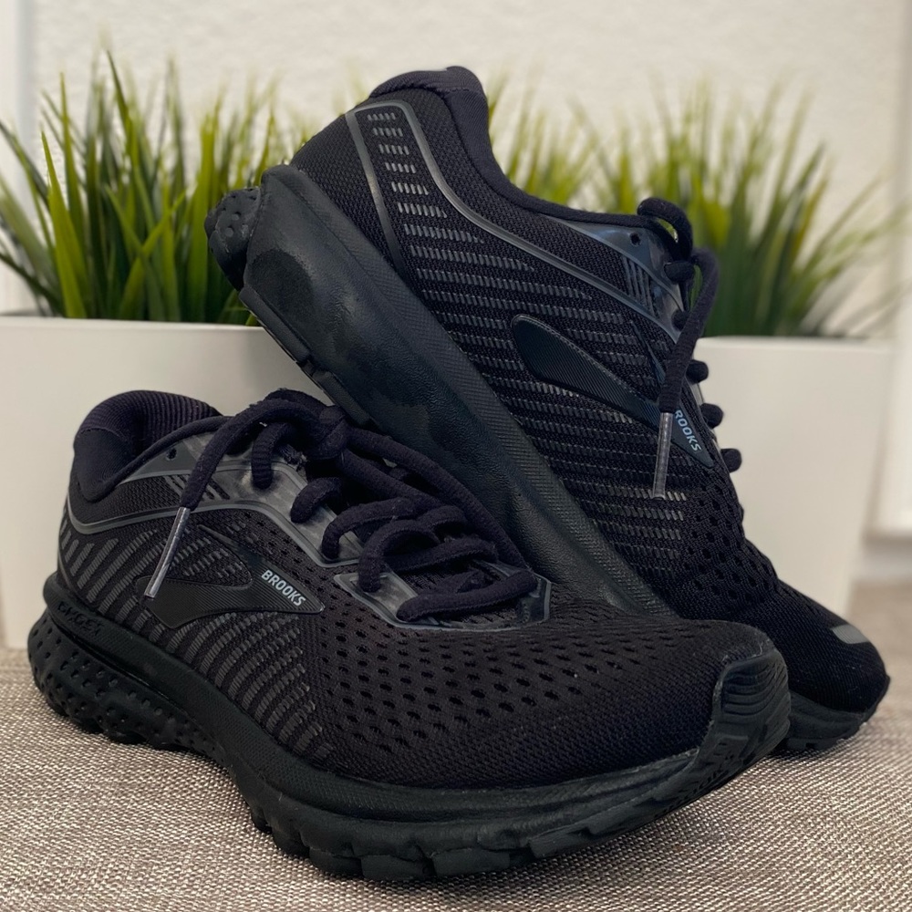 BROOKS Ghost 12